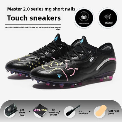 Zapatillas de fútbol para adulto Kelme MG con tacos cortos, botas de entrenamiento para hombre, calzado de fútbol profesional para competición en césped