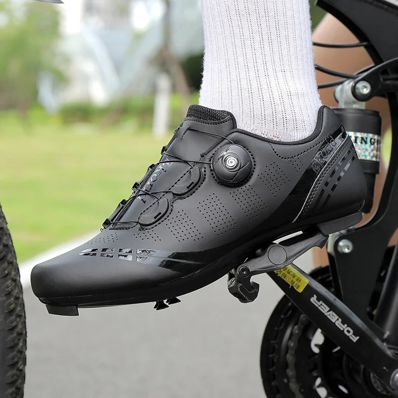 Zapatillas de ciclismo de montaña para hombre MTB, transpirables, antideslizantes, de alta dureza, aptas para carreras en carretera al aire libre y rutas de montaña off-road 37-46