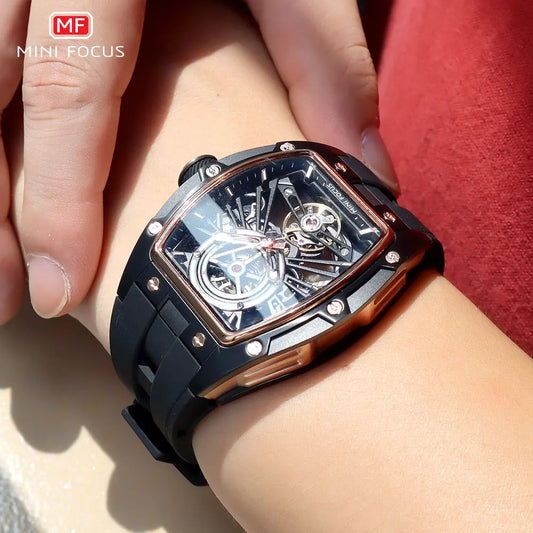 MINI FOCUS Montre-bracelet pour homme, tendance, noire, étanche, mécanique automatique, avec aiguilles luminescentes, bracelet en silicone et cadran tonneau