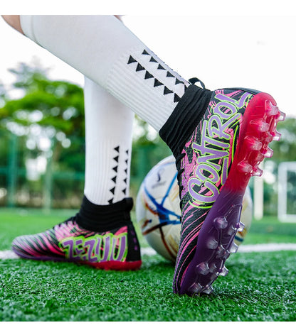 Men Women Football Boots Outdoor Soccer Cleats Non-slip Football Field Boots Ultralight Futsal Sneakers TF/FG Spiked Soccer Shoe