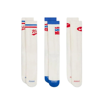 Chaussettes de sport tendance Nike pour homme et femme (confortables et respirantes), lot de 3 DH3822-902