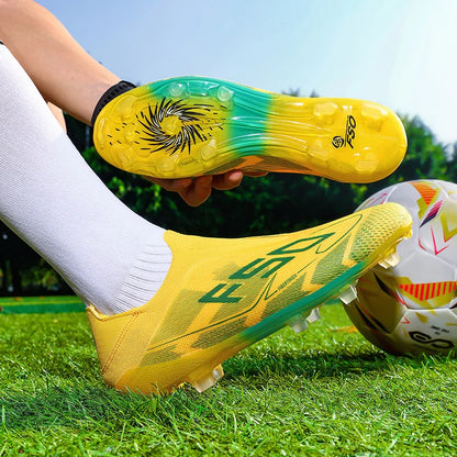 Nouvelles chaussures de football pour hommes, de haute qualité, antidérapantes, légères, très vendues, crampons d'entraînement pour terrain en herbe, mi-hautes, pour les matchs en extérieur, chaussures de sport.