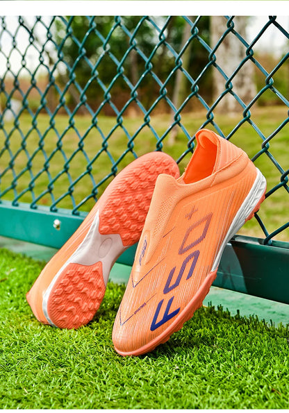Nuove scarpe da calcio da uomo con tacchetti per erba, comode scarpe da futsal per turf, scarpe sportive ultraleggere FG antiscivolo indoor per adulti