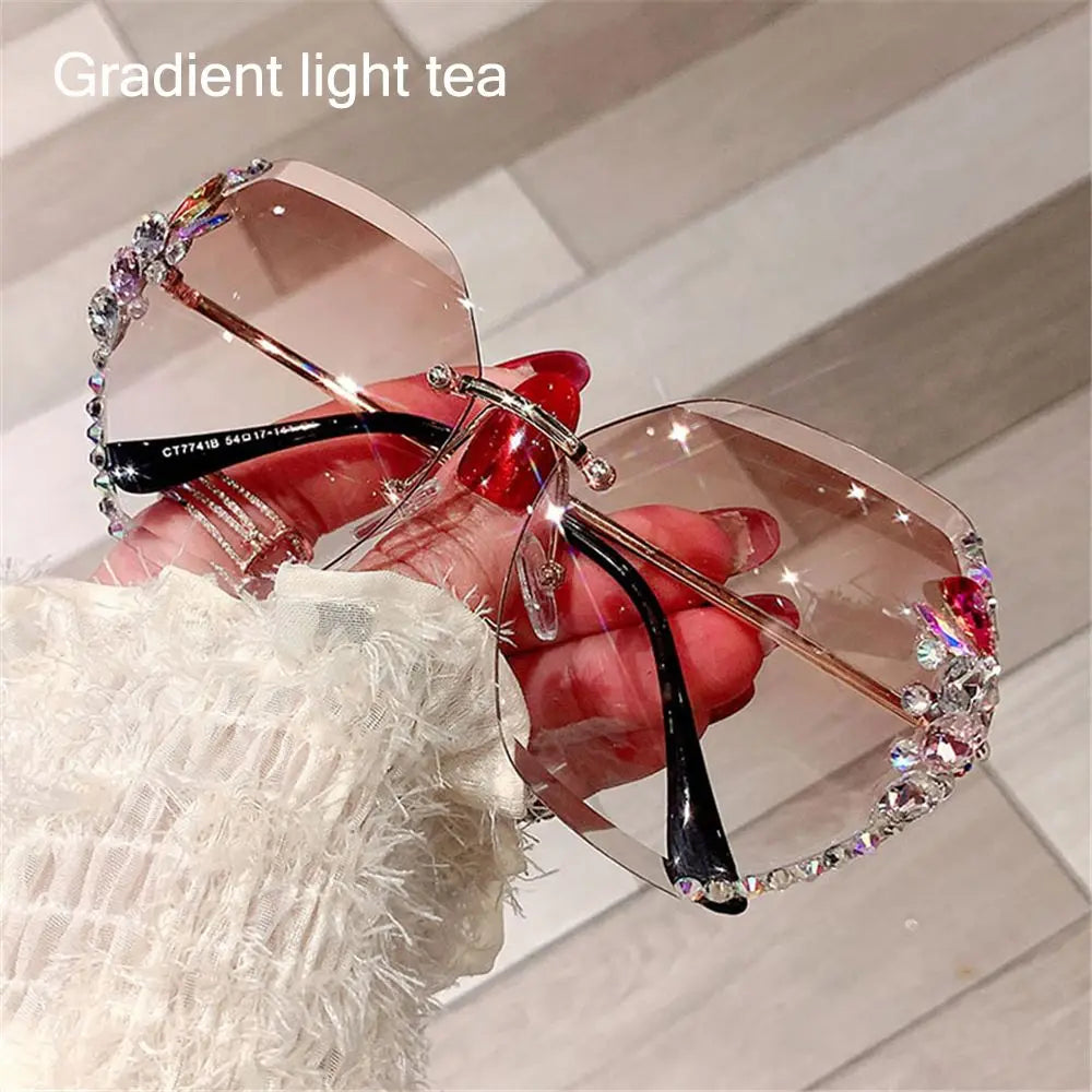 New Borderless Metal Sunglasses Women's Decorative Diamond Sun Glasses Gradient Lens Women Luxury Brand Designers Eyewear UV400