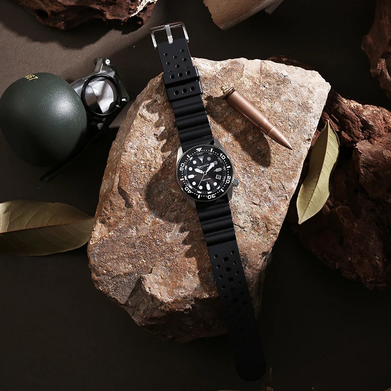 【Escapement Time】Quartz 2S60 Movement Diver Water Sapphire Ceramic Bezel BGW9 300M Waterproof The battery lasts for ten years
