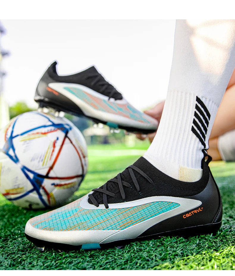 Scarpe da calcio TF da uomo, sneakers professionali per calcetto e futsal, scarpe da soccer casual da uomo di alta qualità per allenamento