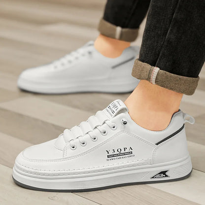 Men's summer fashionable casual driving shoes, sporty slip-on loafers, versatile comfortable breathable wear-resistant leather