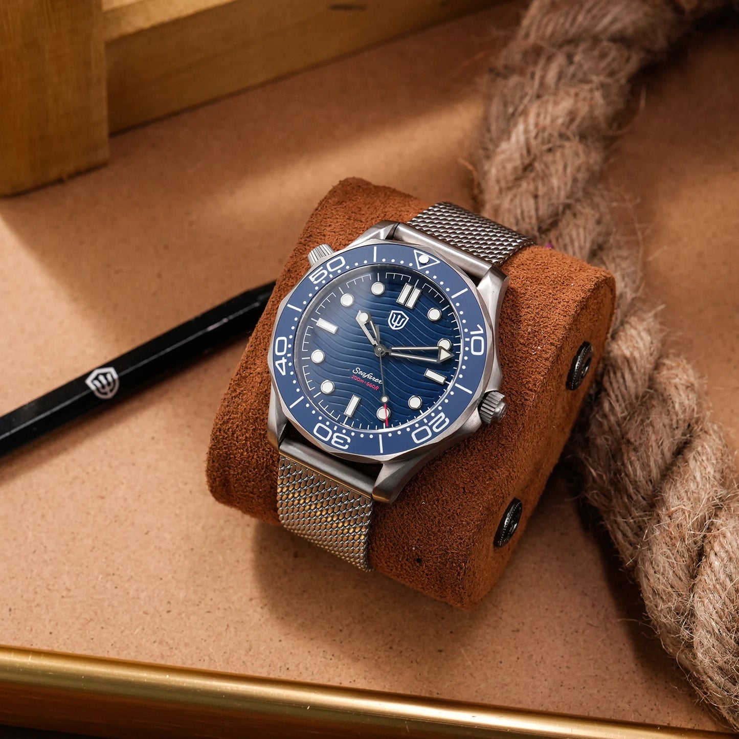Watchdives 42mm Titanium Dive Watch NTTD VH31 Sweep Second Quartz Movement 200m Waterproof Super Luminous Men Watches