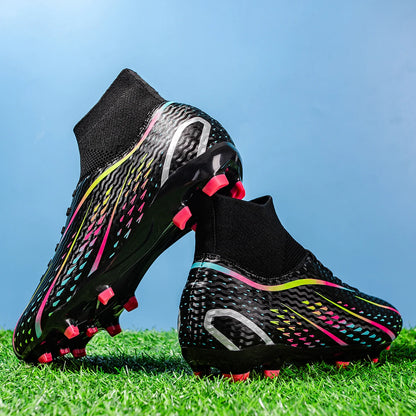 Les chaussures de football AG FG pour hommes sont fabriquées en tissu tissé en PU souple, avec une semelle extérieure en TPU antichoc et une excellente adhérence sur le gazon.