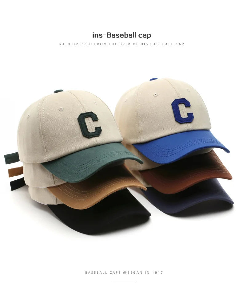 Vintage baseballkasket med broderet C-bogstav | Tofarvet design, justerbar rem, unisex til mænd og kvinder