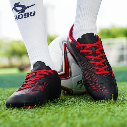 Nuove scarpe da calcio da uomo e donna, scarpe sportive per interni ed esterni con tacchetti lunghi e spezzati per allenamento su tappeto da calcio