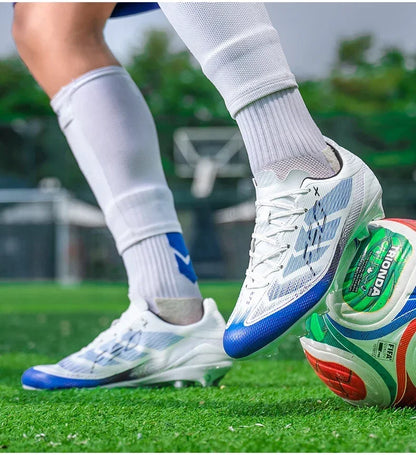 Nouvelles chaussures de football pour hommes, chaussures de sport antidérapantes pour terrain en gazon, baskets professionnelles, chaussures d'entraînement pour activités sportives en extérieur, chaussures de match, modè