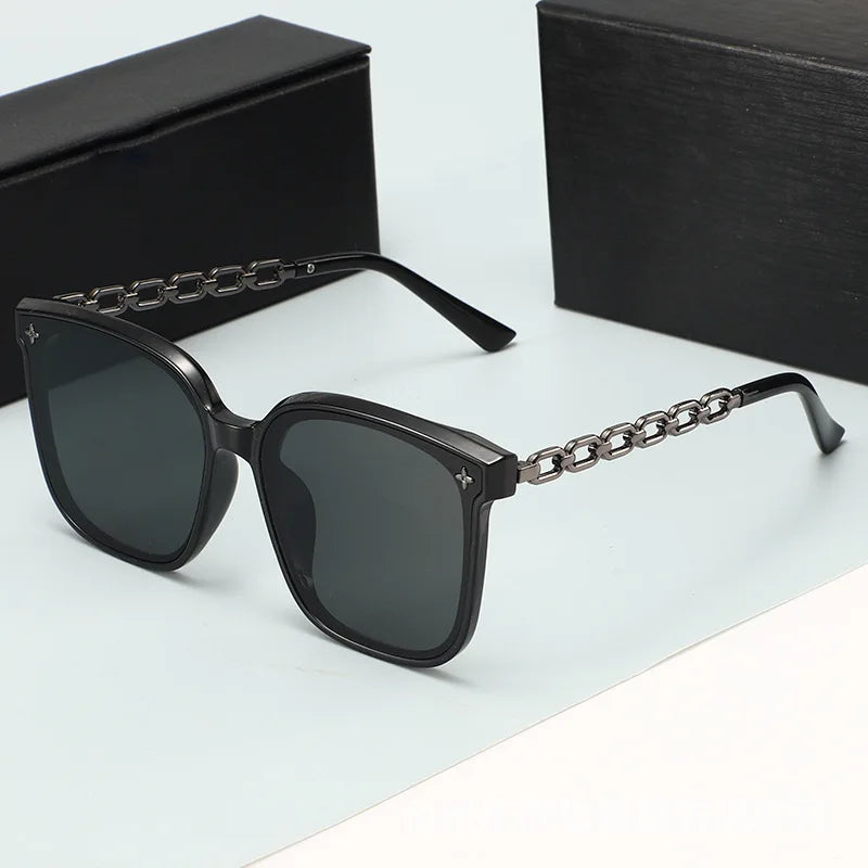 Lunettes de soleil carrées pour femme, style vintage, monture large, verres miroirs noirs, polarisées, lunettes de soleil sexy pour femme, idéales pour le voyage, protection UV400