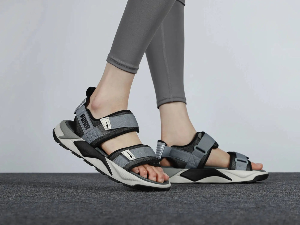 Nouvelles sandales Puma pour hommes et femmes, chaussures de plage décontractées et à la mode pour voyages en plein air, sandales pour couple 374862-04