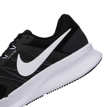 Chaussures Nike pour homme Run Swift 3 : chaussures de sport pour les trajets quotidiens, confortables, amortissantes et respirantes Dr2695-002