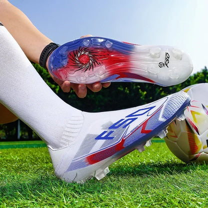 Nouvelles Chaussures de Football pour Hommes – Crampons d'Extérieur pour Entraînement sur Gazon – Baskets Mi-Montantes Légères Antidérapantes de Haute Qualité – Meilleures Ventes